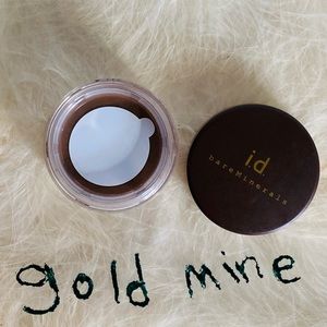 bare minerals liner shadow